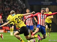 IM电竞APP-汉堡球队客场击败对手，豪取三分