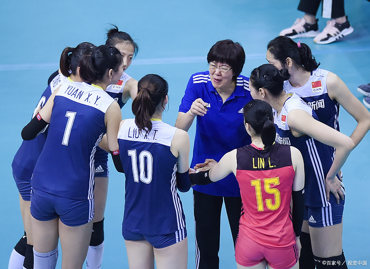 乌克兰战胜希腊，成功挺进淘汰赛