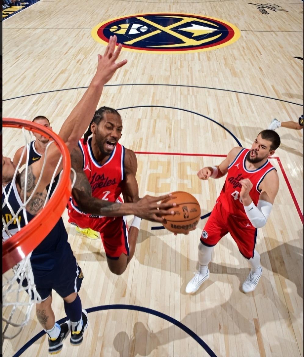 活塞客场失利，季后赛梦想渐行渐远的简单介绍