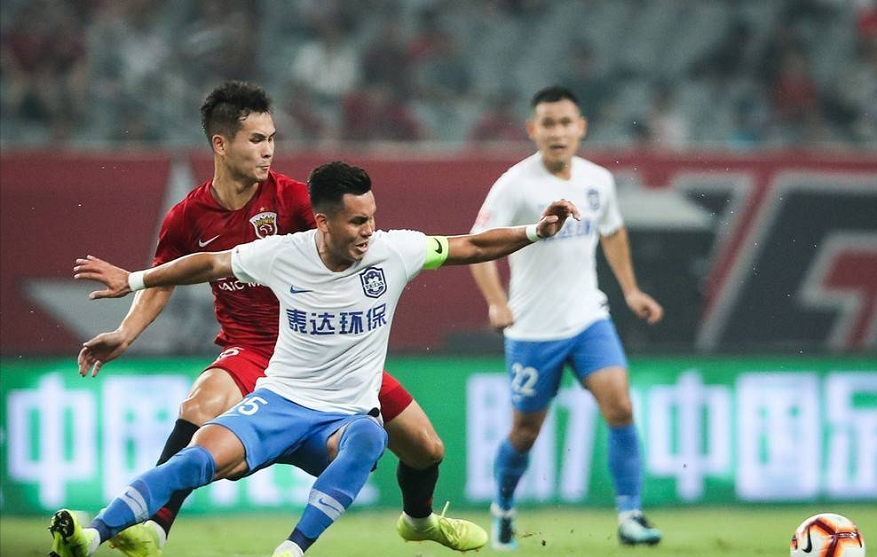 关于富德主场不敌泰达，积分榜位置保持不变的信息