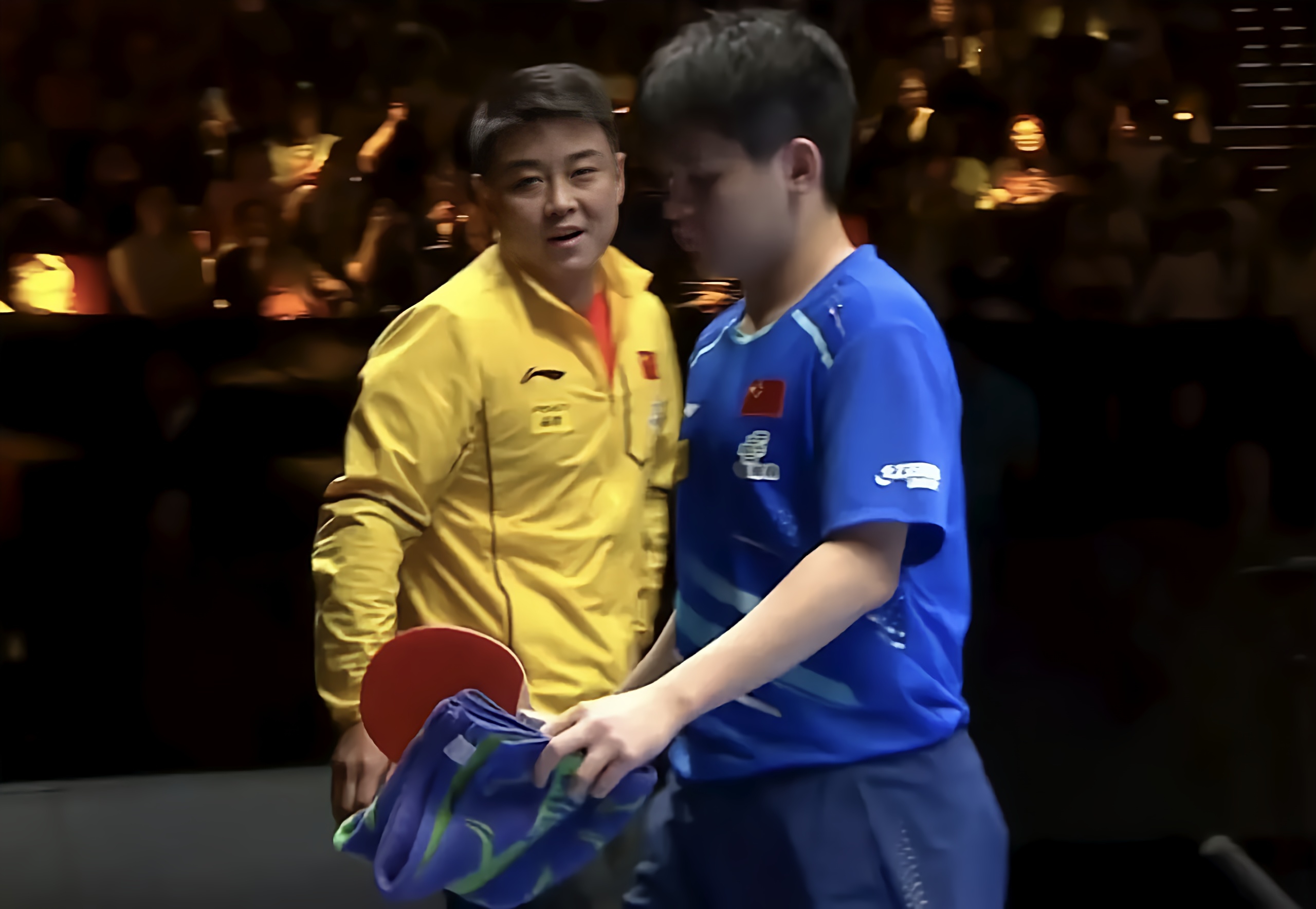 德国队完胜葡萄牙队，王皓惊艳四座