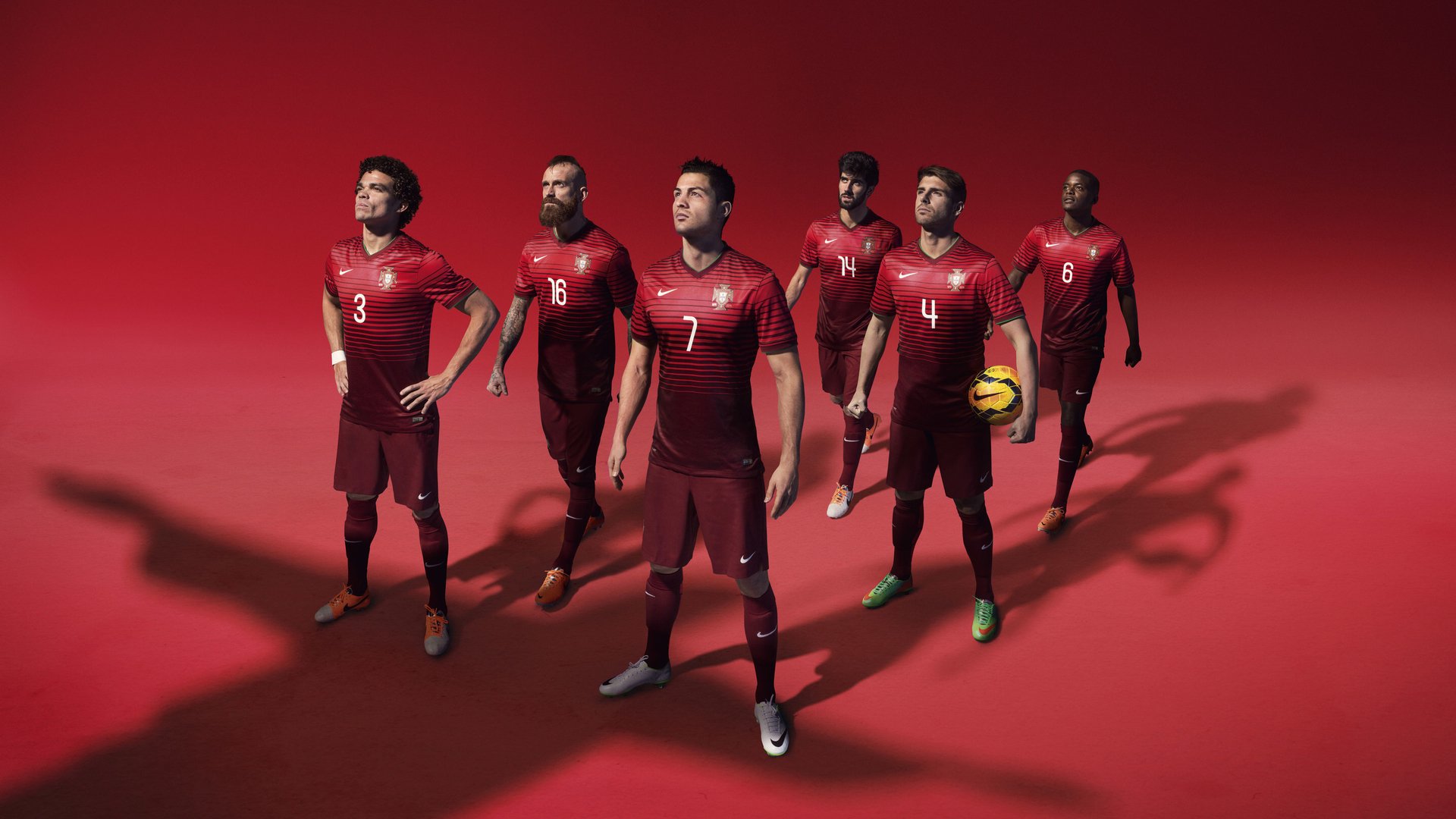 克瓦拉茨赫利亚的爆发与玻利维亚的绝杀，足球世界里的唯一性时刻